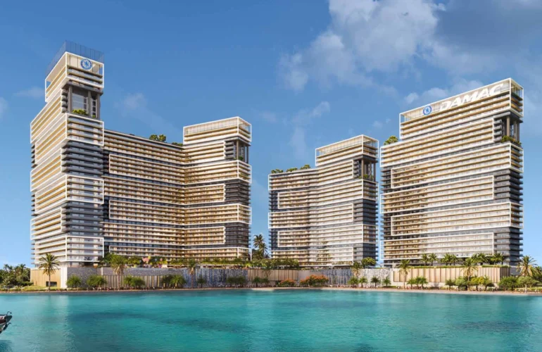Chelsea Residences by Damac – Lagoon-front view of towers