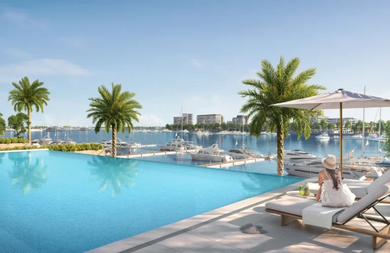 Pier Point 2 Rooftop infinity pool overlooking marina views